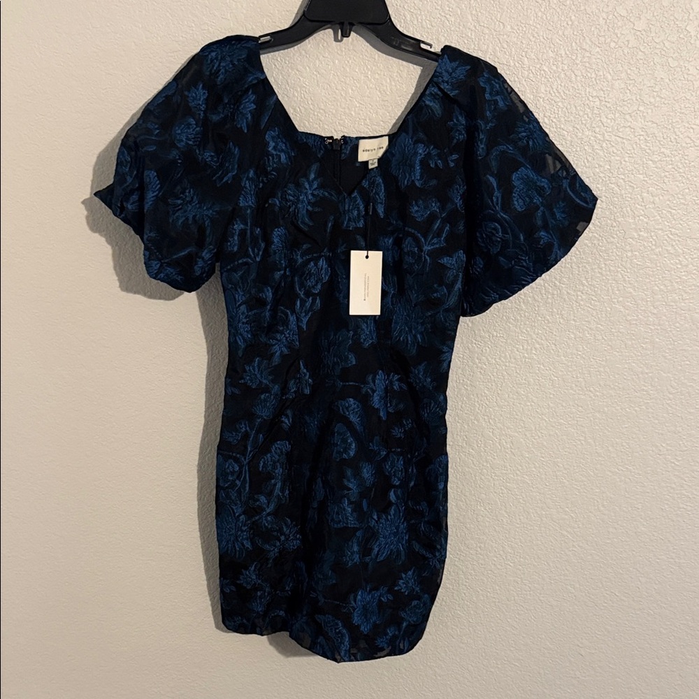 Adelyn Rae Navy Floral Blouse
